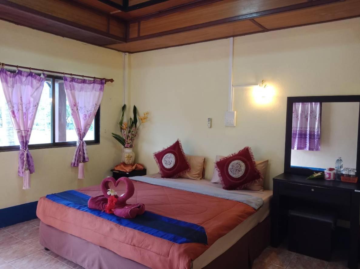 Lanta Sunmoon Bungalow Koh Lanta Exterior foto