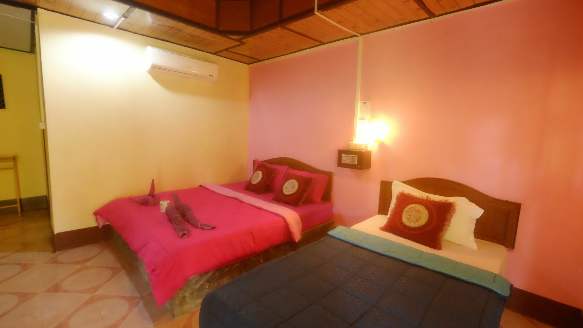 Lanta Sunmoon Bungalow Koh Lanta Exterior foto